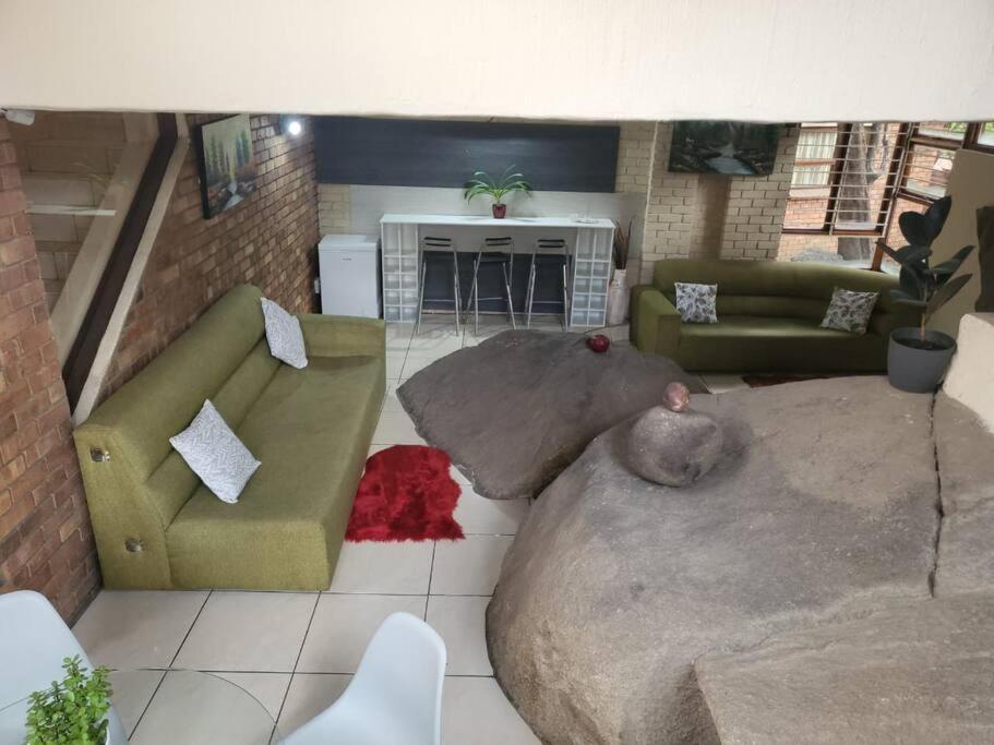 Albatrossways Lodge 샌톤 외부 사진