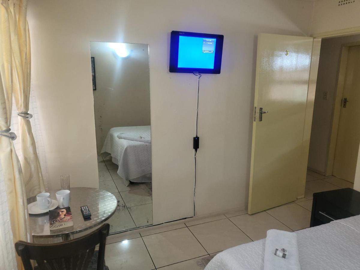 Albatrossways Lodge 샌톤 외부 사진